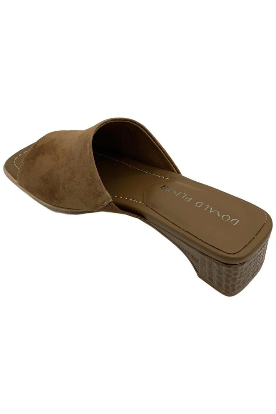 Donald Pliner Women's Clodie Sandal Saddle Suede - Medium - Picture 3 of 3